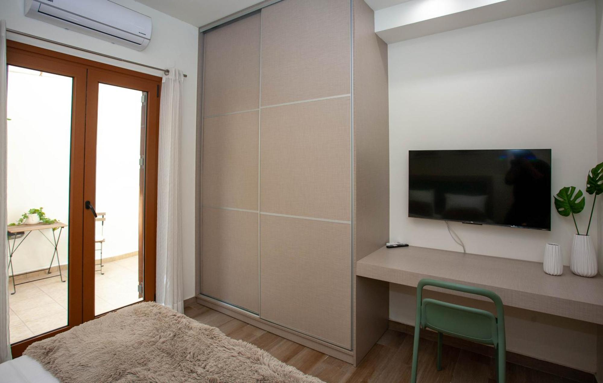 Blue Jasmine Apartments Chania  ภายนอก รูปภาพ
